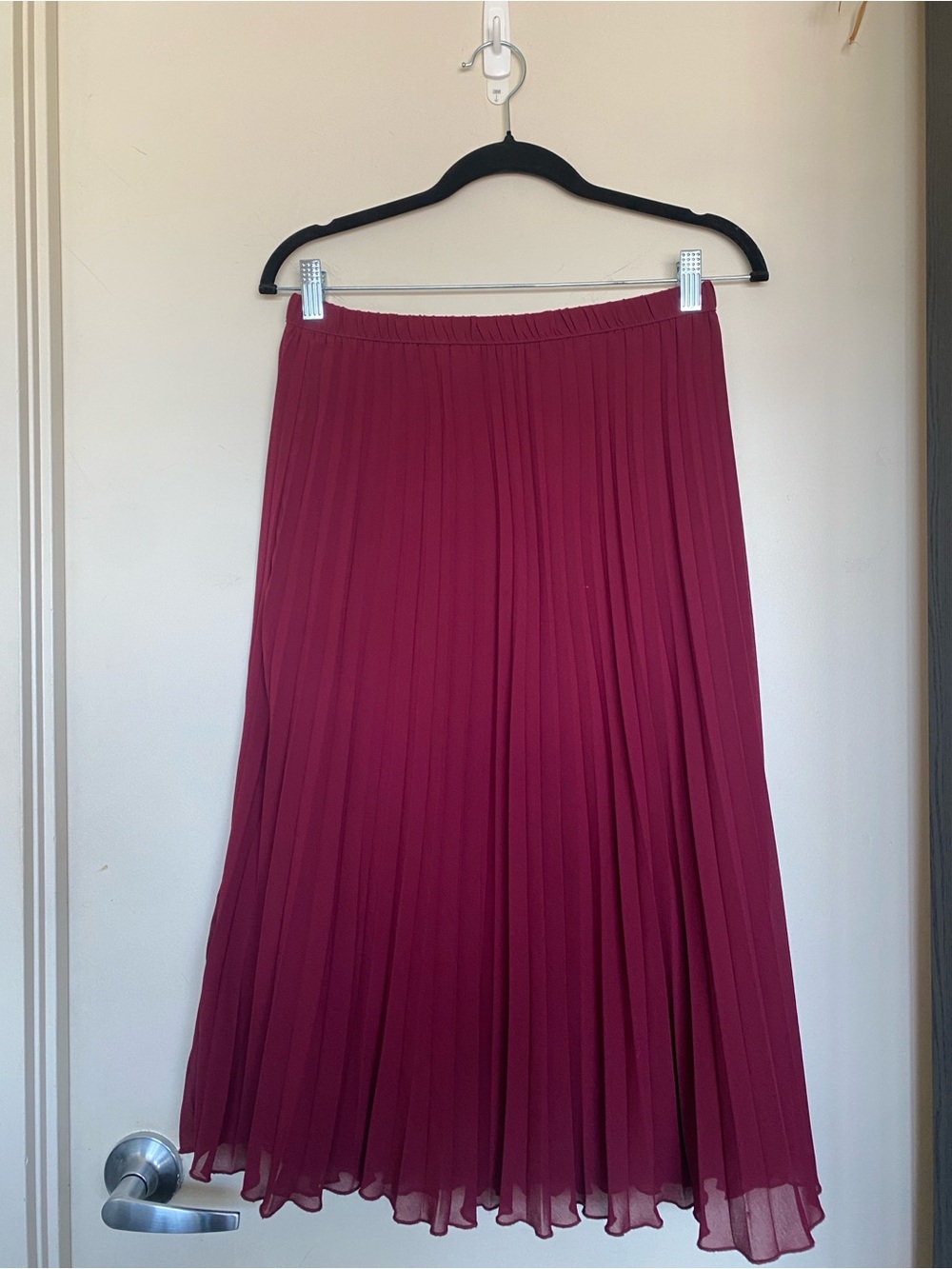 H&M - Pleated midi skirt
